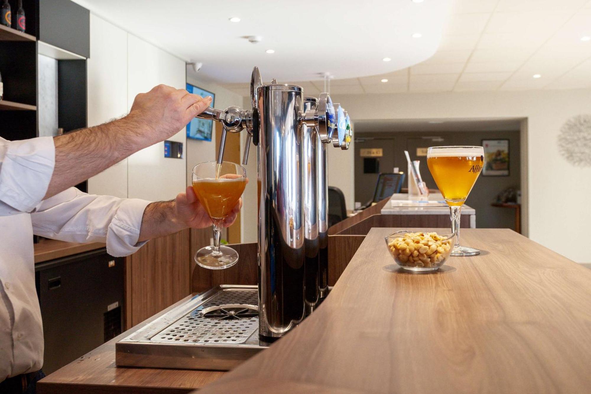 Brit Hotel Caen Nord - Memorial エクステリア 写真
