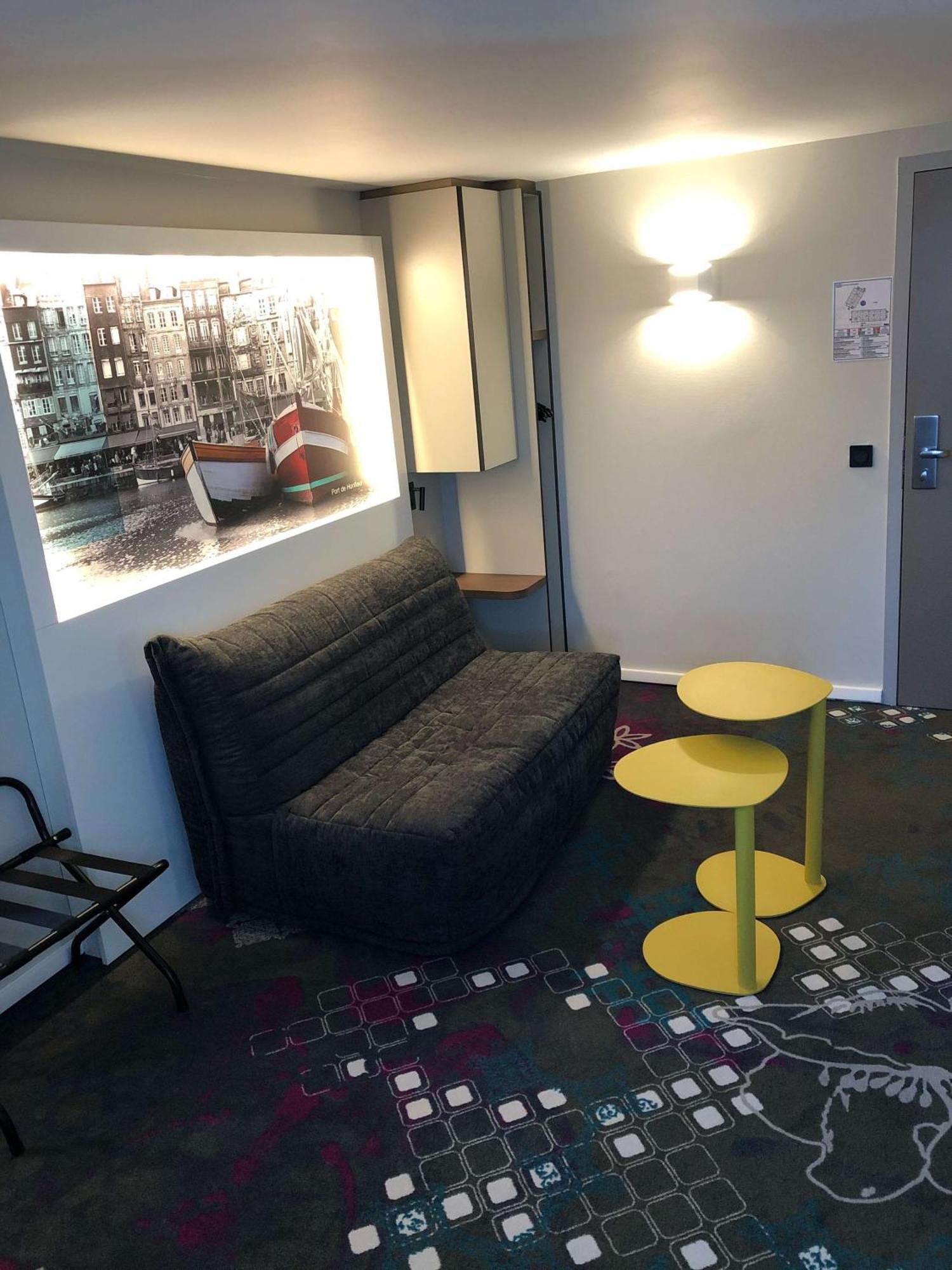 Brit Hotel Caen Nord - Memorial エクステリア 写真