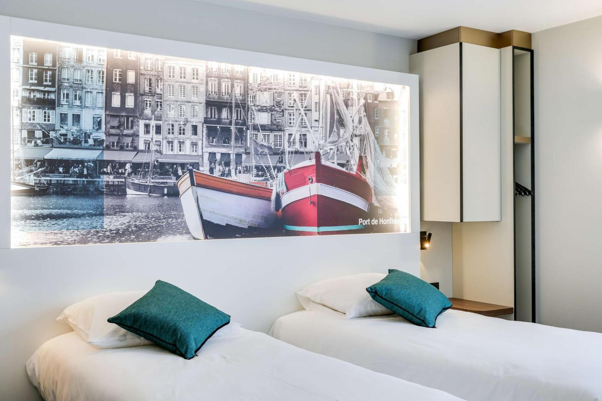 Brit Hotel Caen Nord - Memorial エクステリア 写真